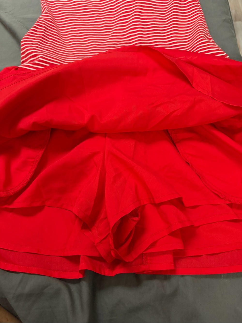 Hollister striped Tube Top Red Skirted Romper - Women size Small - NWT - Picture 3 of 8
